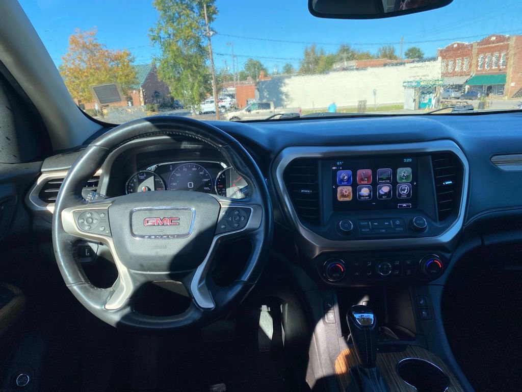 Used 2017 GMC Acadia Denali w/ Technology Package image 13