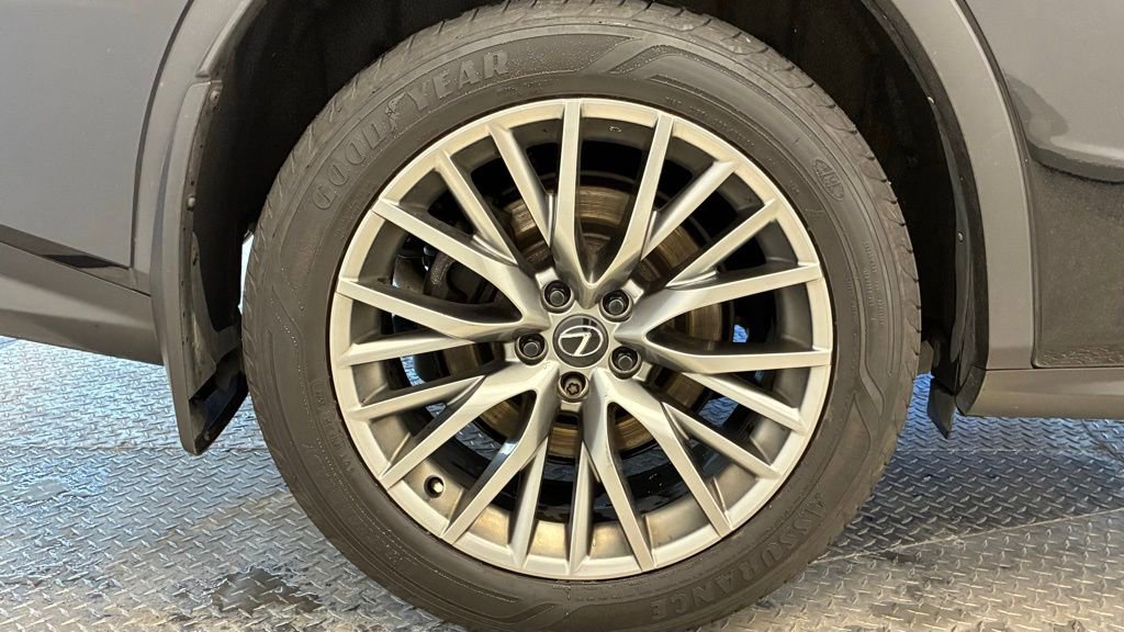Used 2020 Lexus RX 350 F Sport w/ Cold Weather Package AWD/4WD image 35