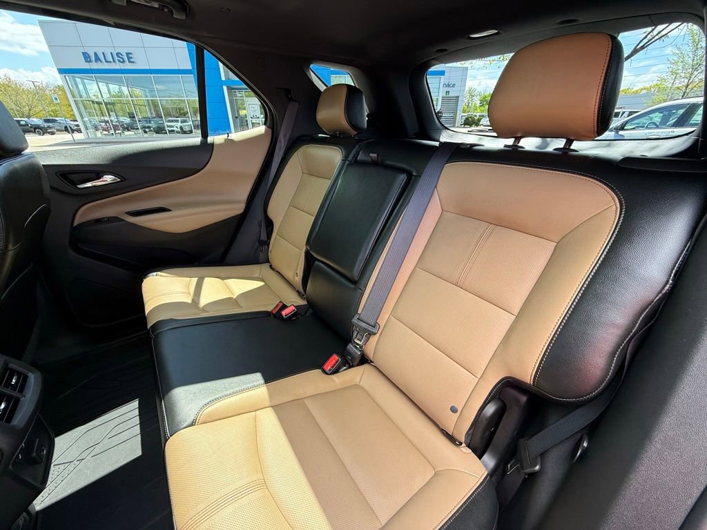 Used 2024 Chevrolet Equinox Premier AWD/4WD image 23