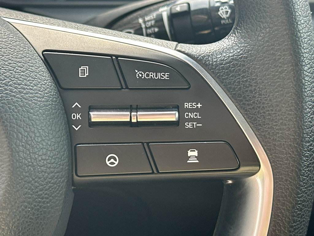 Used 2023 Hyundai Sonata SEL FWD image 17