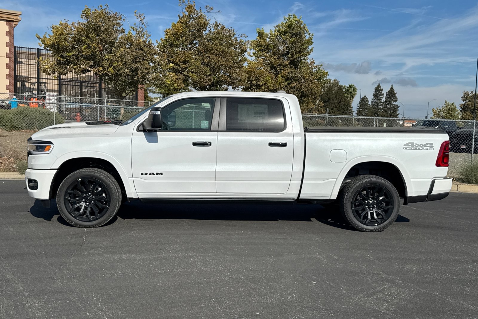New 2027 RAM 1500 Limited AWD/4WD image 6