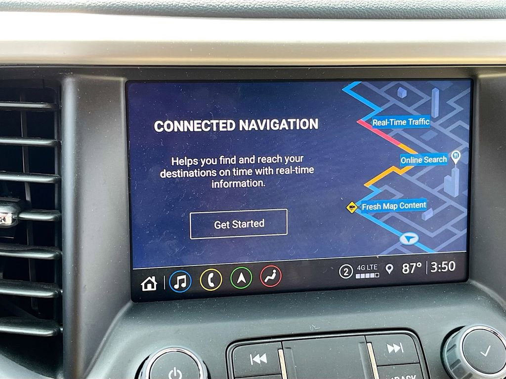 Used 2023 GMC Acadia Denali w/ Denali Technology Package AWD/4WD image 13