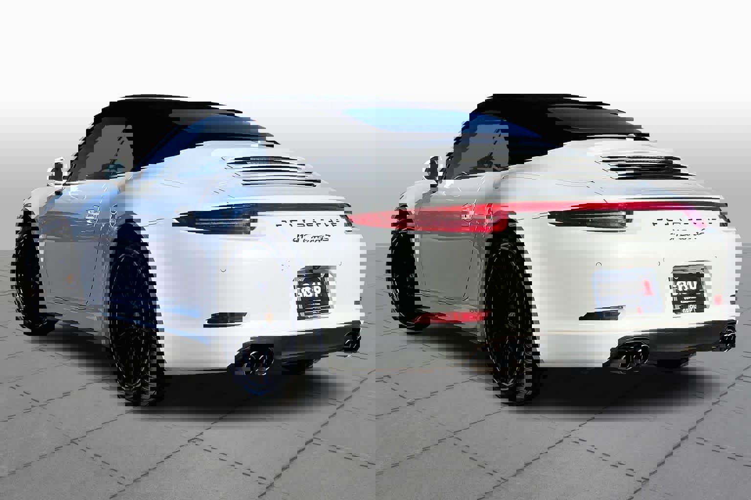 Used 2016 Porsche 911 Carrera 4S image 8