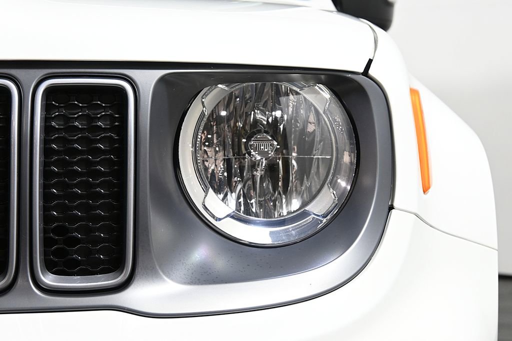 Used 2022 Jeep Renegade Limited w/ Sun, Sound & Wheels Group image 11