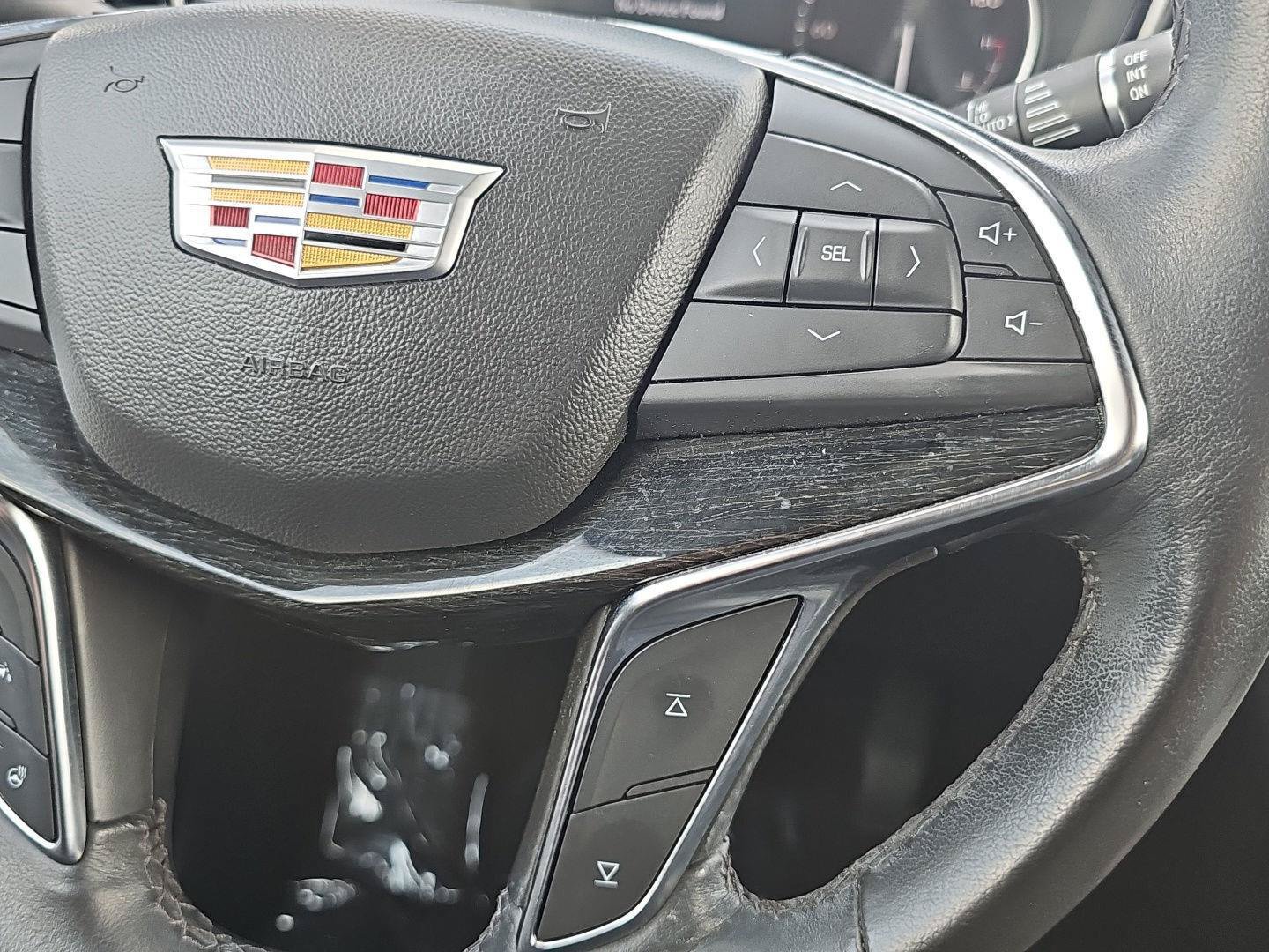 Certified 2023 Cadillac XT5 Premium Luxury AWD/4WD image 22