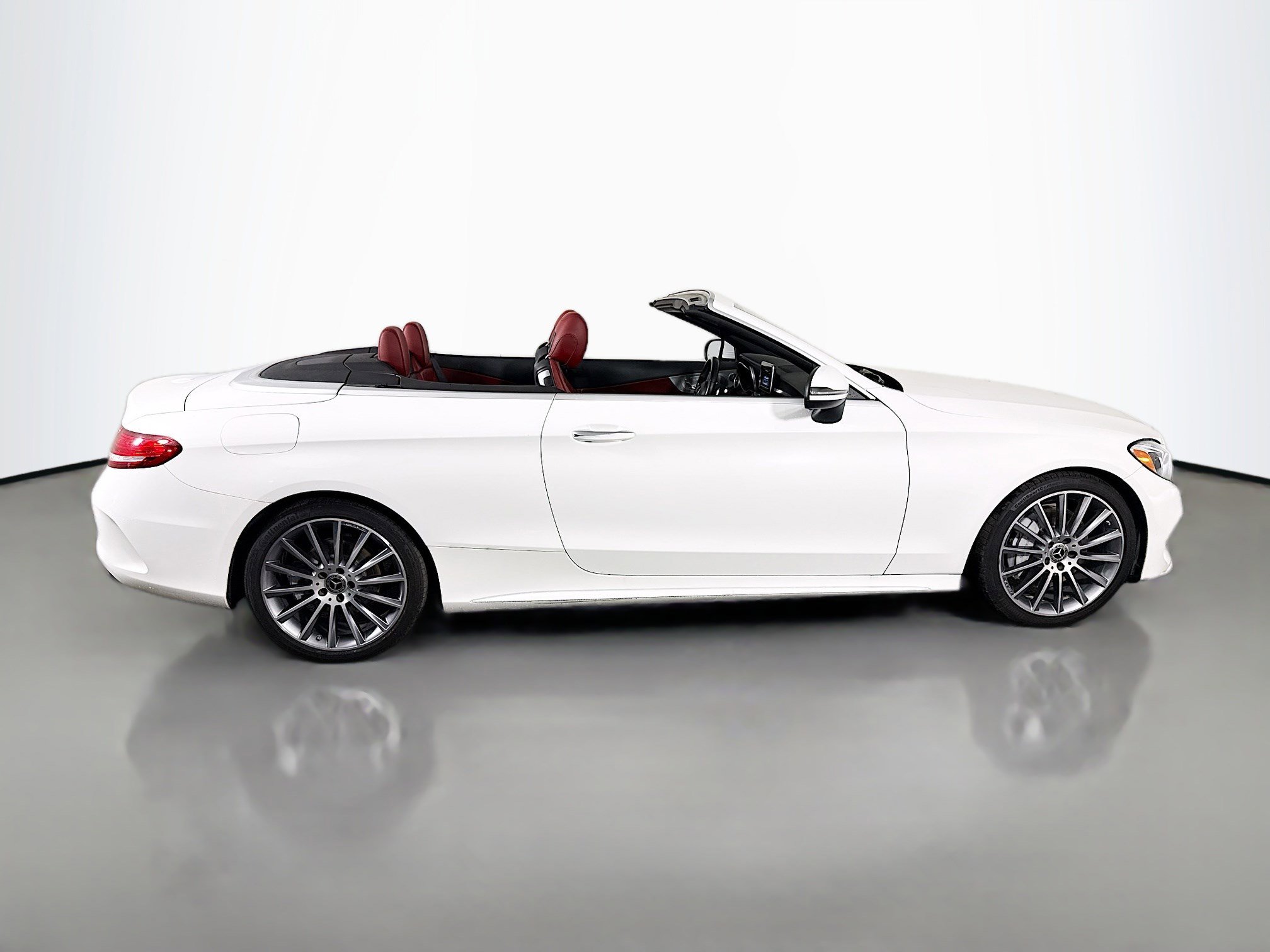 Used 2018 Mercedes-Benz C 300 Cabriolet image 40