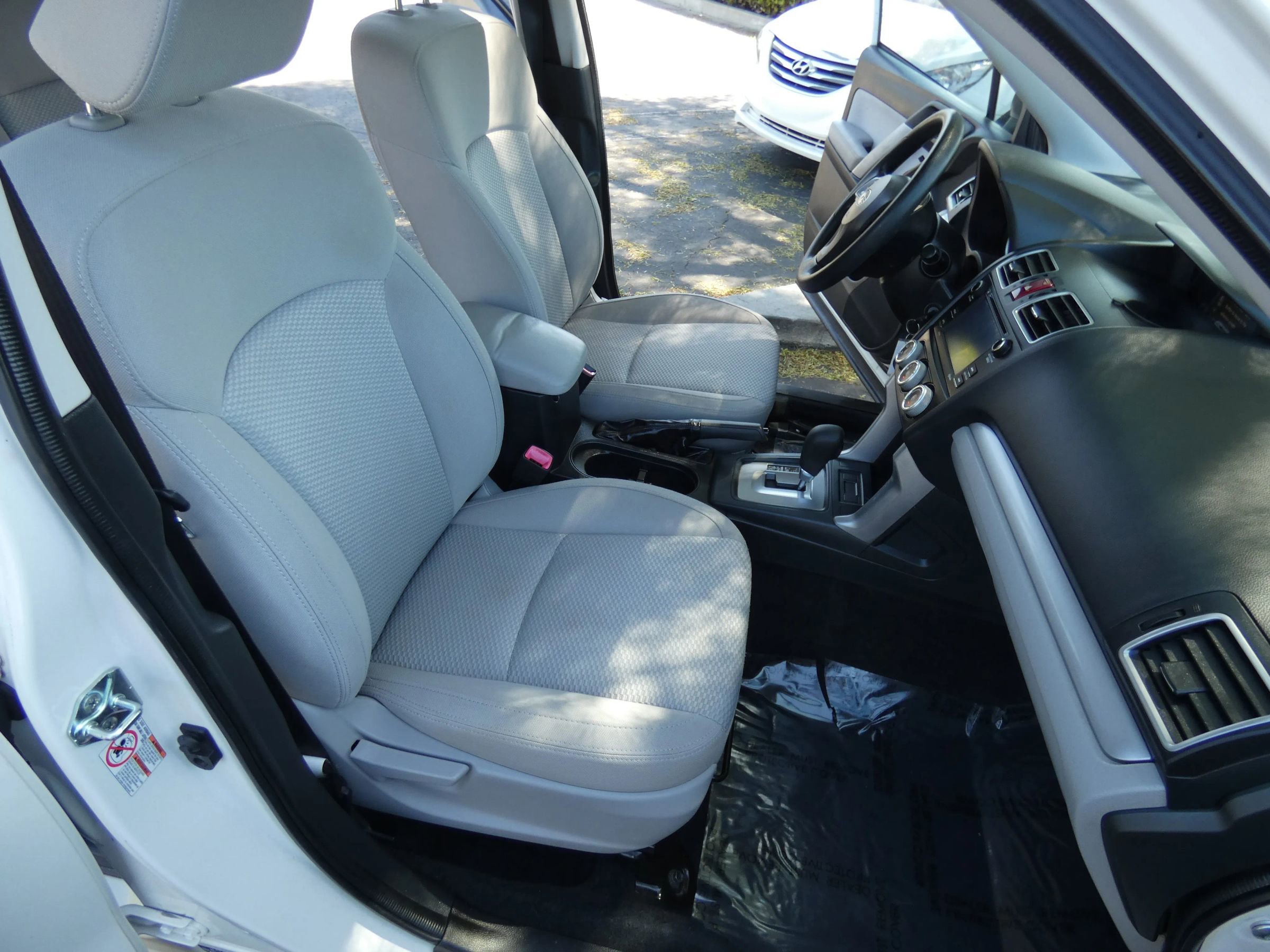 Used 2016 Subaru Forester 2.5i w/ Alloy Wheel Package image 28