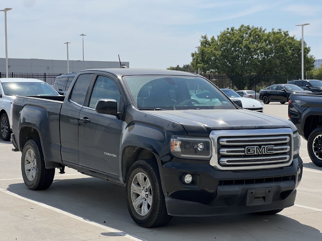 Used 2016 GMC Canyon SLE w/ SLE Convenience Package