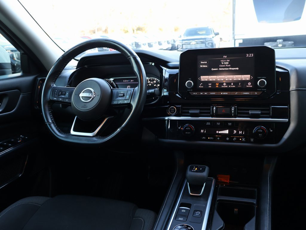 Used 2022 Nissan Pathfinder SV image 28