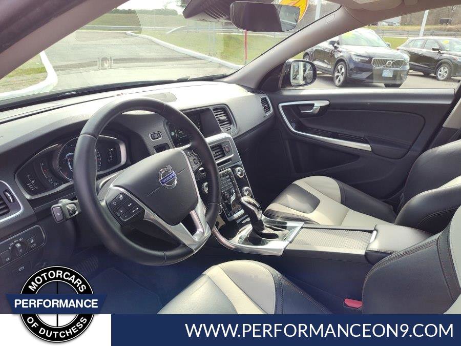 Used 2016 Volvo S60 T5 Cross Country Platinum image 12
