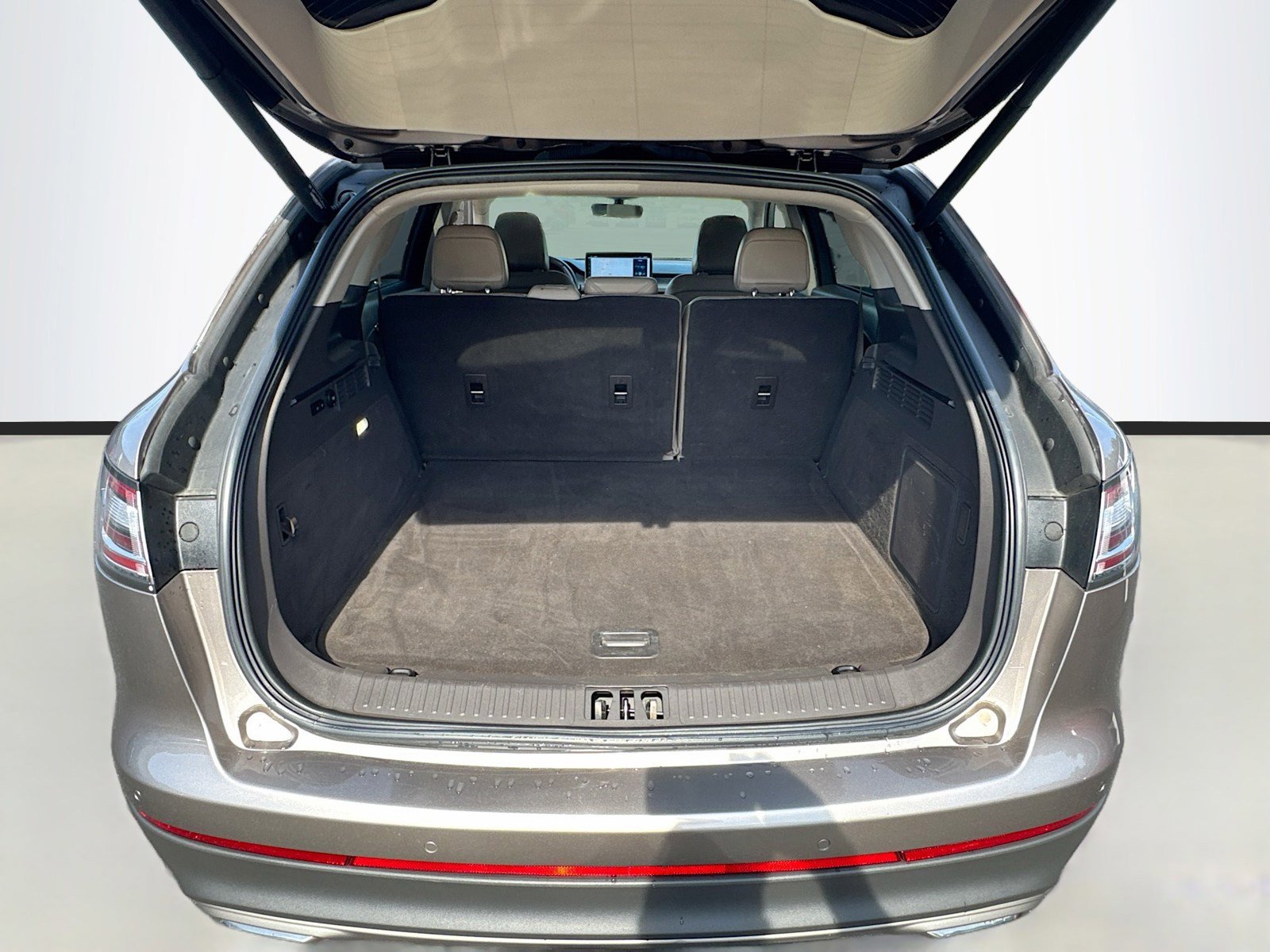 Used 2021 Lincoln Nautilus FWD w/ Equipment Group 101A image 26