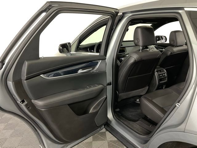 Used 2025 Cadillac XT5 Premium Luxury w/ Technology Package image 29