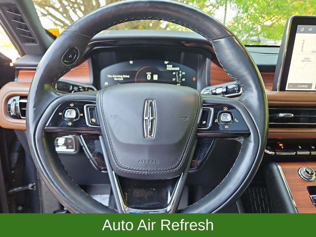 Used 2023 Lincoln Aviator Reserve w/ Equipment Group 201A image 10
