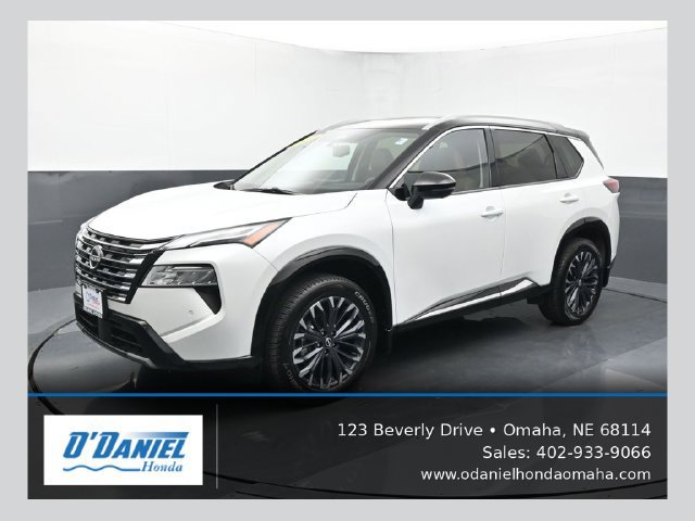 Used 2024 Nissan Rogue Platinum w/ Platinum Premium Package