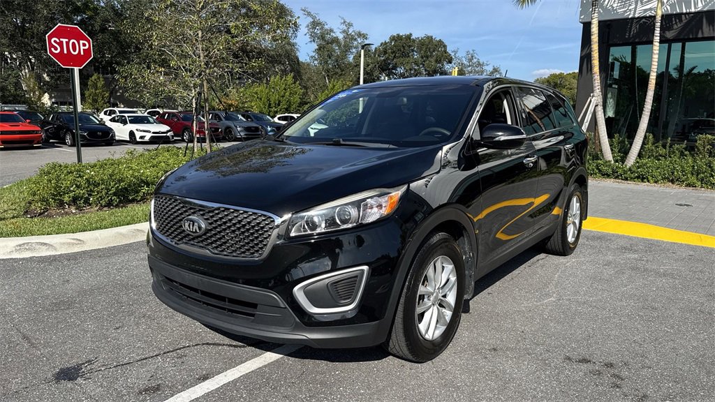 Used 2018 Kia Sorento L image 10