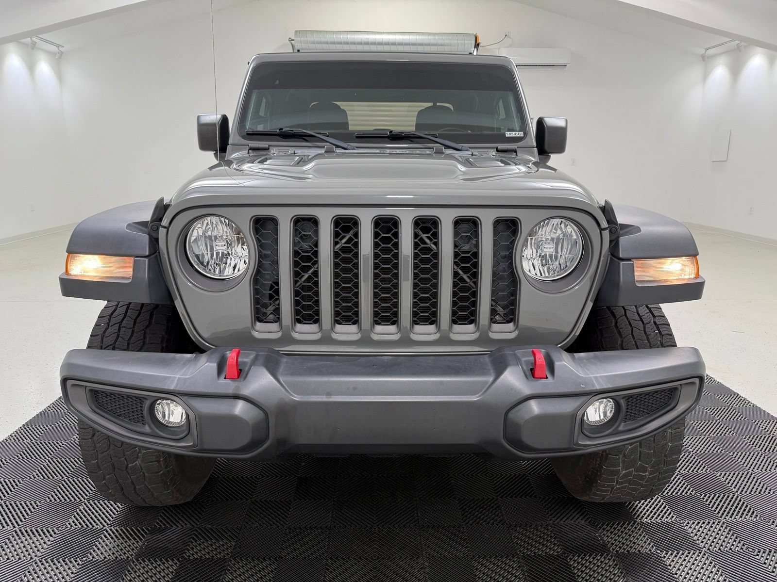 Used 2021 Jeep Gladiator Rubicon w/ Trailer Tow Package AWD/4WD image 2