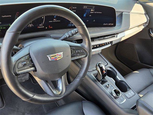 Certified 2025 Cadillac XT4 Sport w/ Cold Weather Package image 15