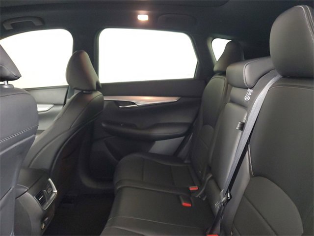 Used 2021 INFINITI QX50 Luxe w/ Appearance Package image 11
