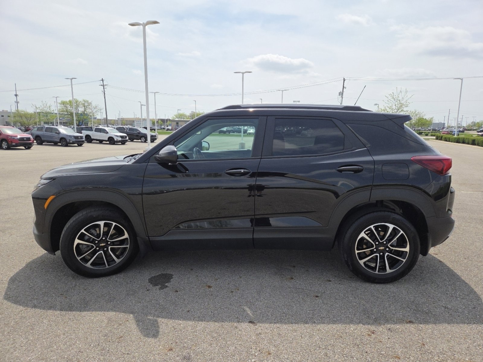 Used 2024 Chevrolet TrailBlazer LT w/ Convenience Package image 14