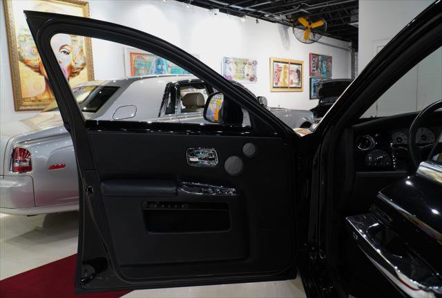 Used 2013 Rolls-Royce Ghost Extended Wheelbase RWD image 14