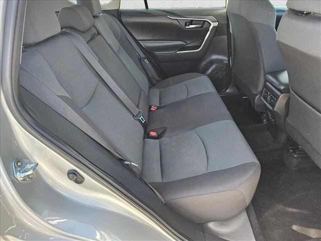 Used 2024 Toyota RAV4 XLE AWD/4WD image 19