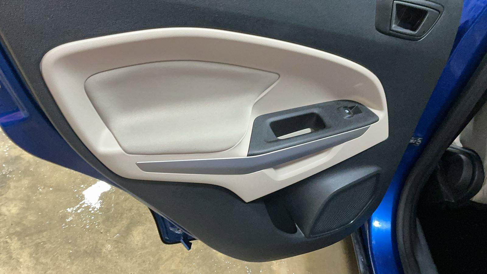 Used 2019 Ford EcoSport S AWD/4WD image 14