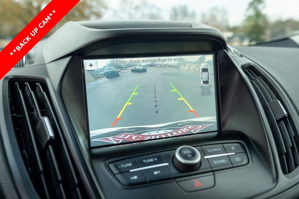 Used 2019 Ford Escape SE image 9