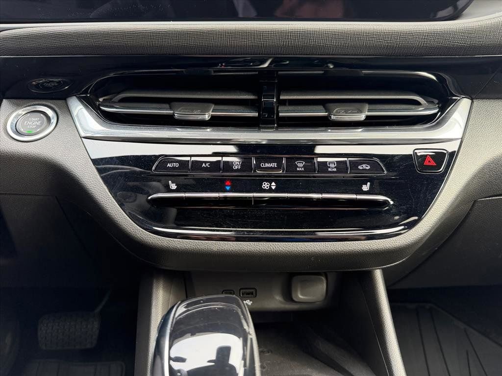 Used 2025 Buick Envista Avenir image 23