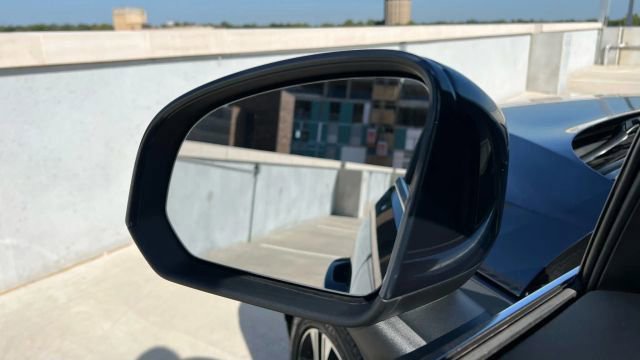 Used 2019 Volvo XC40 T5 Inscription image 14