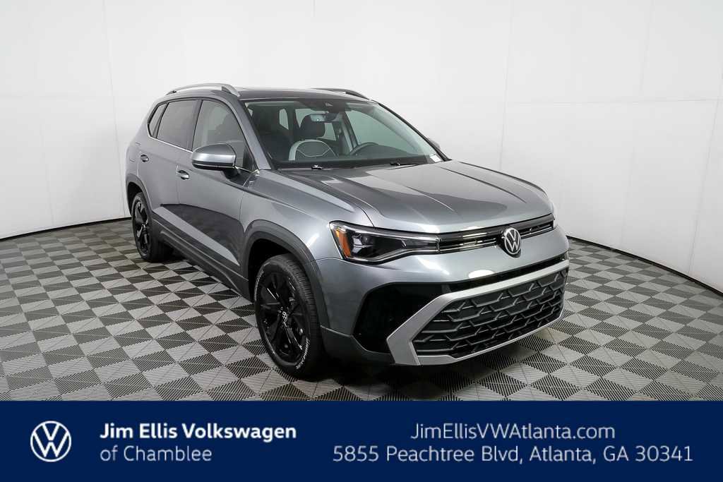 New 2026 Volkswagen Taos SE FWD image 1