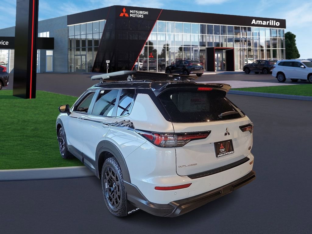 New 2026 Mitsubishi Outlander Trail Edition image 2