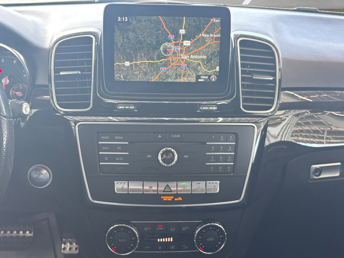 Used 2016 Mercedes-Benz GLE 450 4MATIC image 3