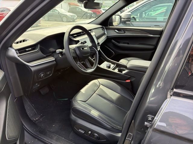 New 2026 Jeep Grand Cherokee Limited w/ Limited Altitude Package image 14