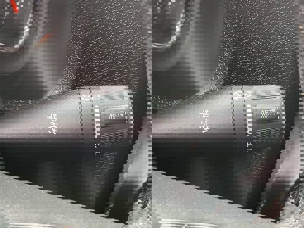 Used 2017 Jeep Wrangler Unlimited Sahara w/ Connectivity Group image 25