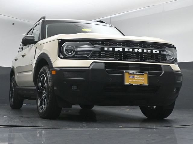 Certified 2025 Ford Bronco Sport Outer Banks w/ Outer Banks Tech Package+ AWD/4WD image 38