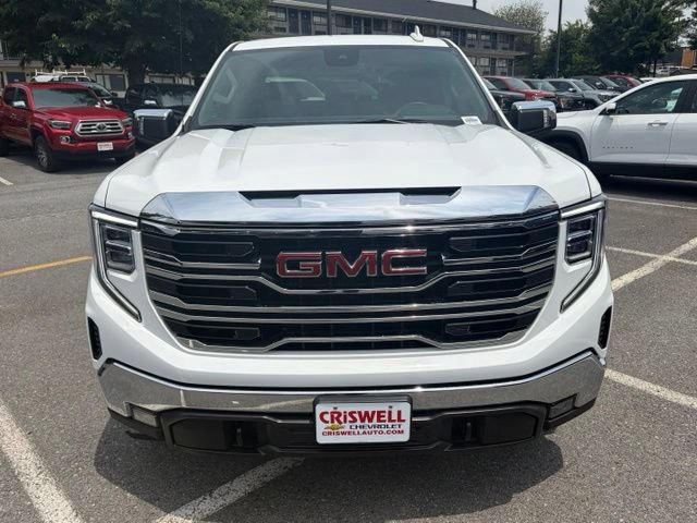 Used 2025 GMC Sierra 1500 SLT AWD/4WD image 10