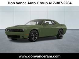 Used 2021 Dodge Challenger SXT w/ Blacktop Package image 1