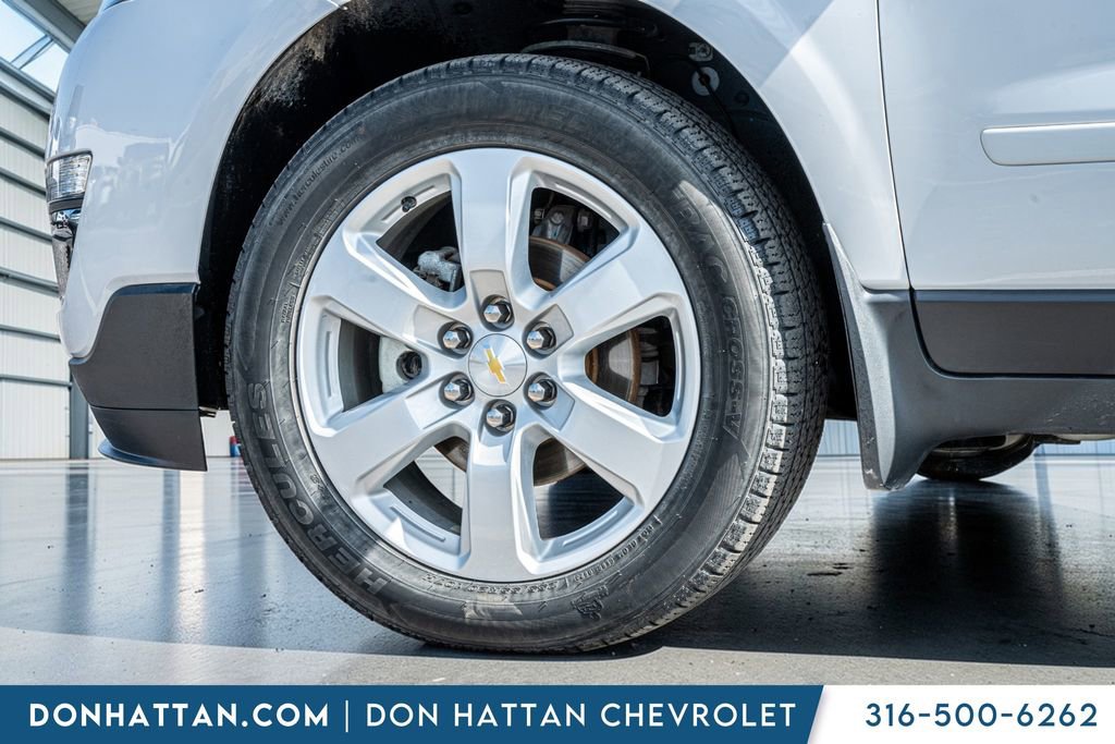 Used 2017 Chevrolet Traverse LT w/ Style and Technology Package image 34