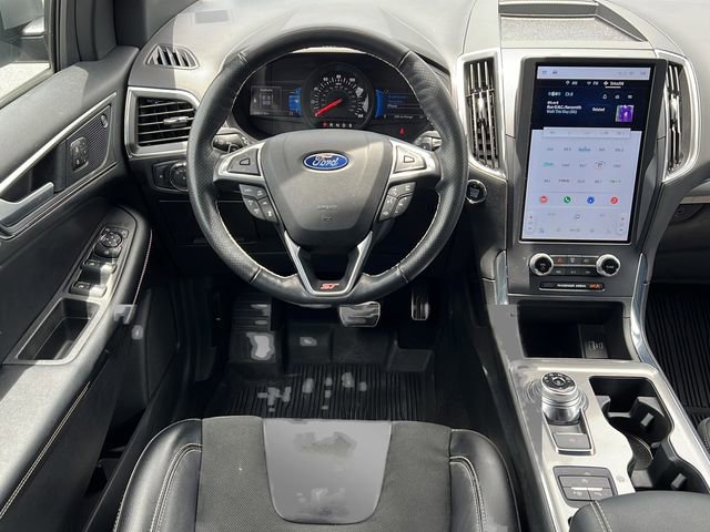 Used 2022 Ford Edge ST w/ Equipment Group 401A AWD/4WD image 12