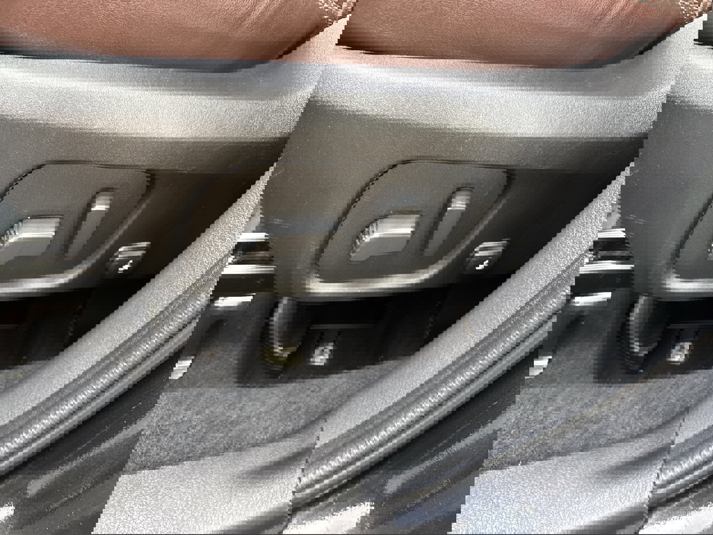 Used 2018 Subaru Forester 2.5i Touring w/ Popular Package #3B AWD/4WD image 6