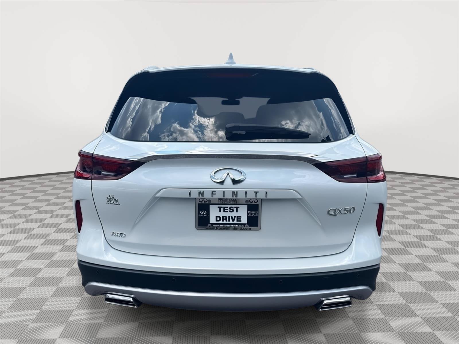 Certified 2025 INFINITI QX50 Luxe AWD/4WD image 7