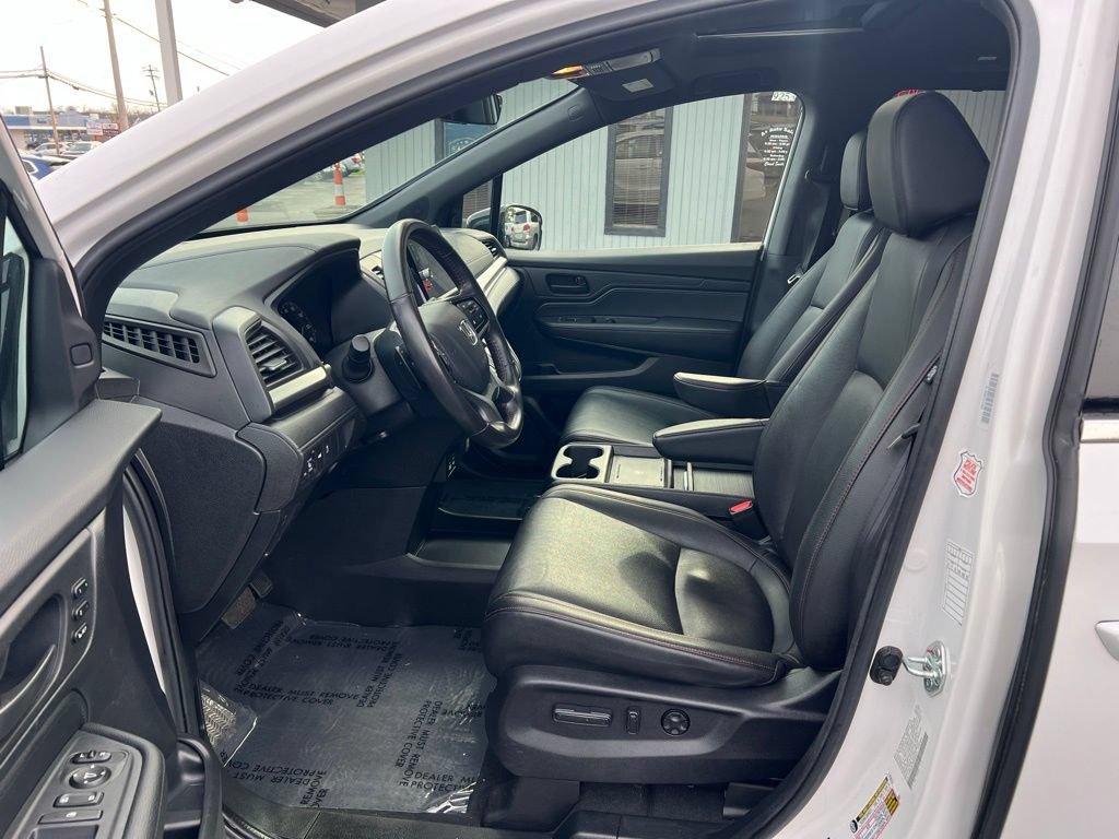 Used 2025 Honda Odyssey Sport-L image 9