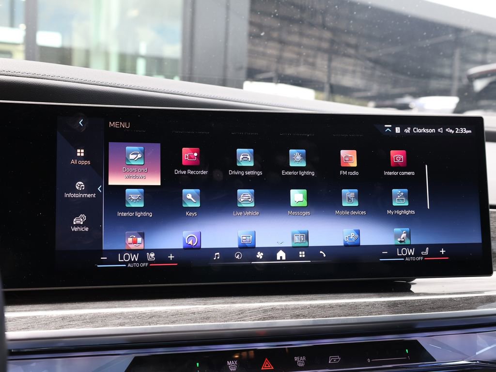 Used 2024 BMW 740i RWD image 34