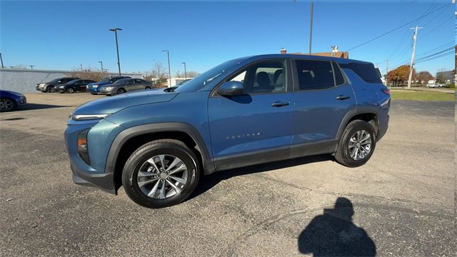 Used 2025 Chevrolet Equinox LT image 4