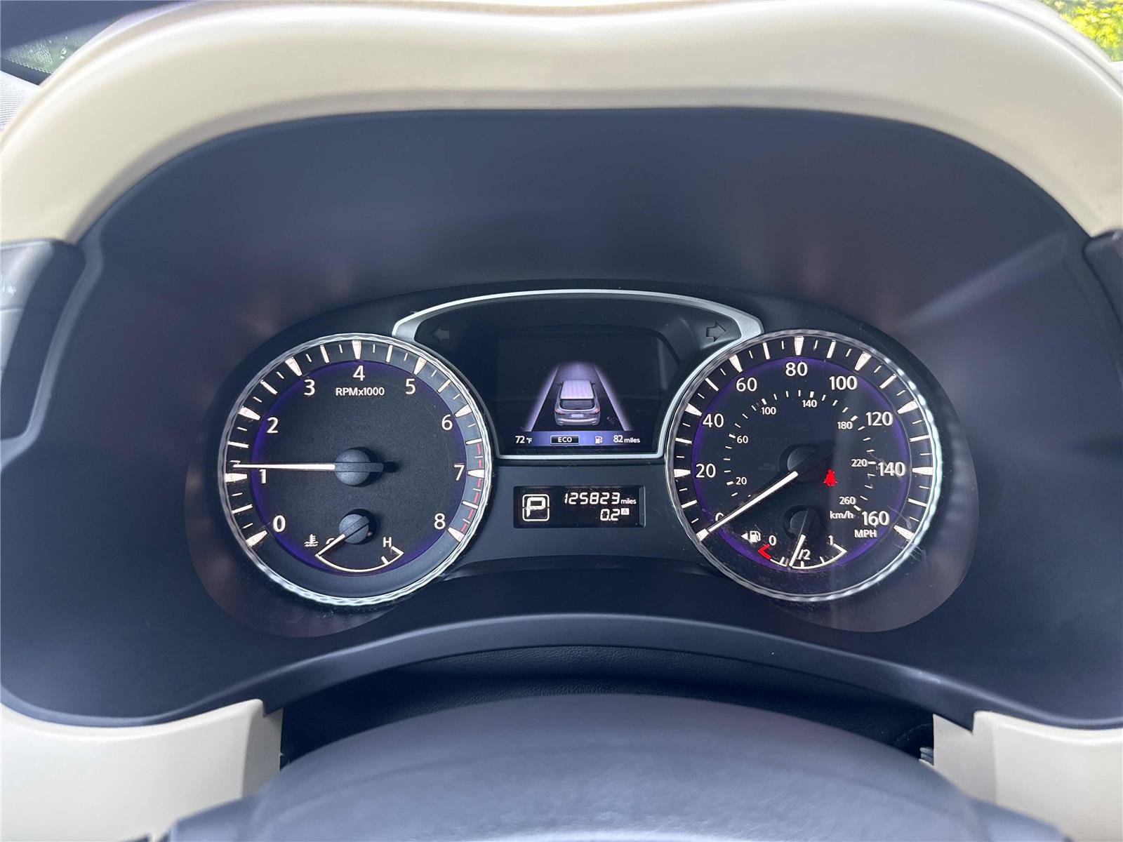 Used 2017 INFINITI QX60 Luxe w/ Deluxe Technology Package AWD/4WD image 16