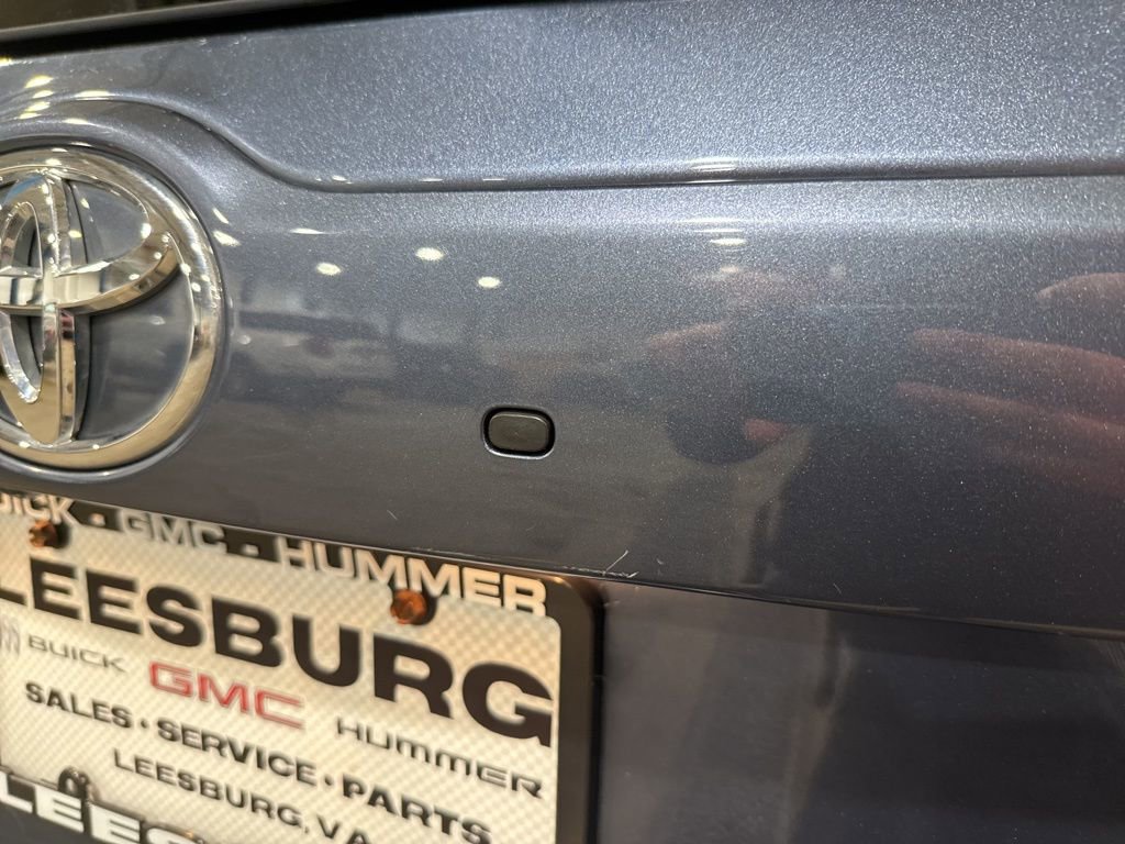 Used 2017 Toyota Highlander XLE image 53