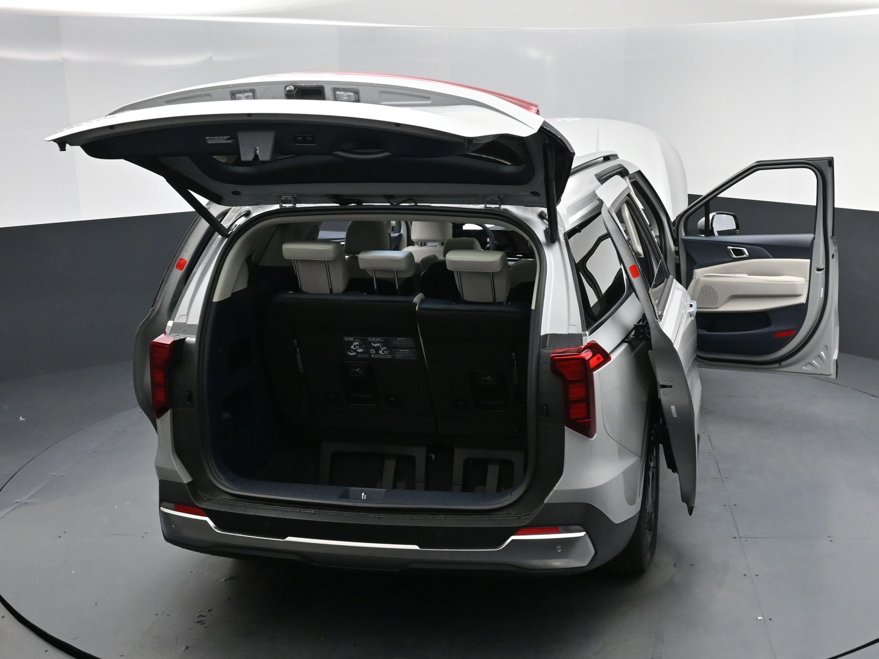 New 2026 Kia Carnival SX image 16