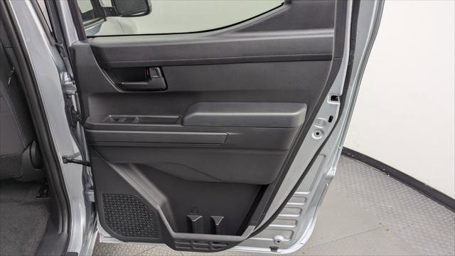 Used 2025 Toyota Tacoma SR5 RWD image 21
