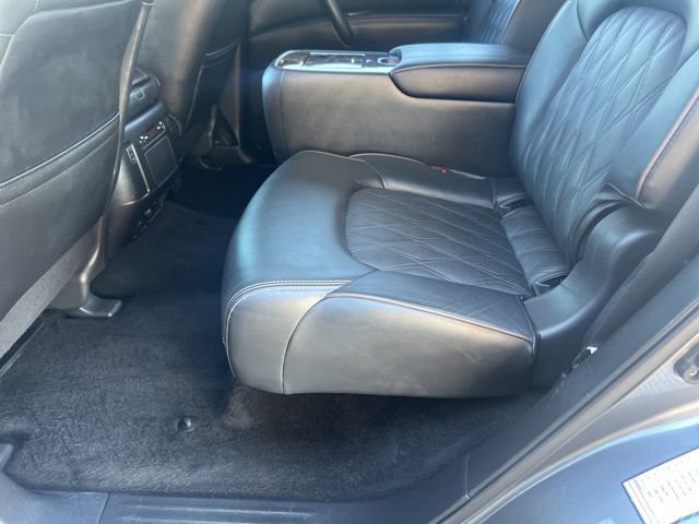 Used 2023 Nissan Armada Platinum w/ Captain's Chairs Package RWD image 27
