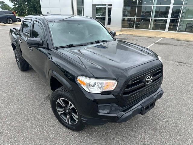 Used 2017 Toyota Tacoma SR w/ Tow Package AWD/4WD image 7